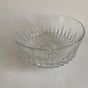 Arcoroc France Glass Starburst Clear Glass Serving Bowl 7.5" Diameter Vintage